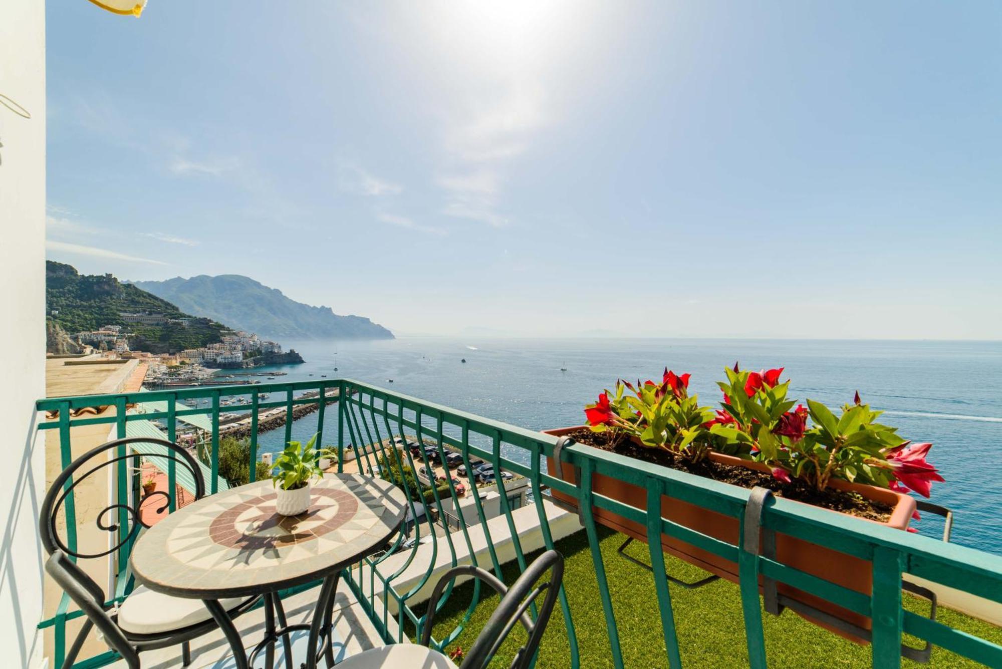 Hotel Il Nido Amalfi Exterior photo