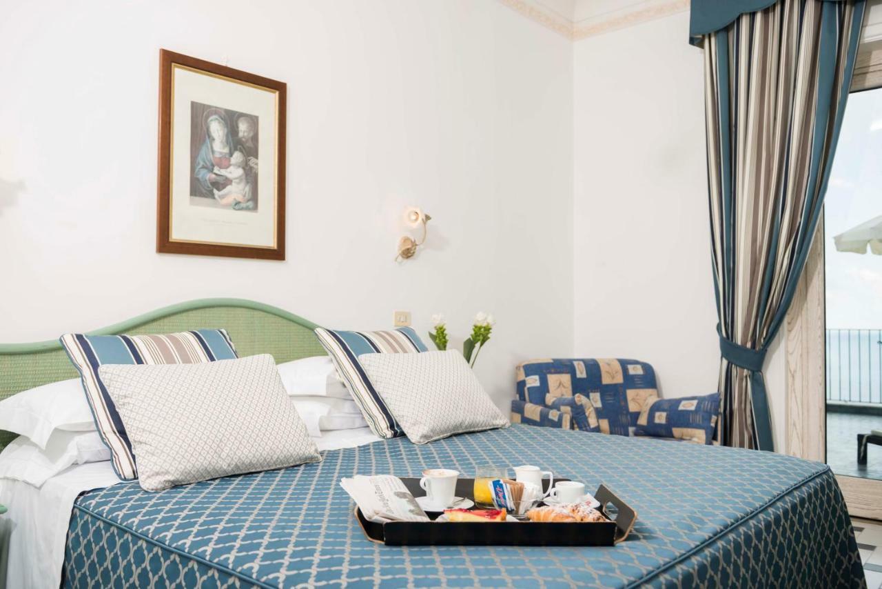 Hotel Il Nido Amalfi Exterior photo
